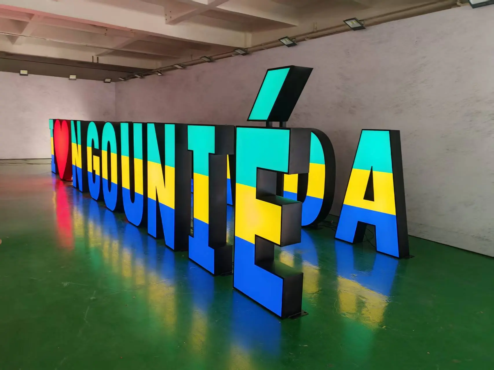 Custom Free Standing Giant LED Letter Big Signage-2