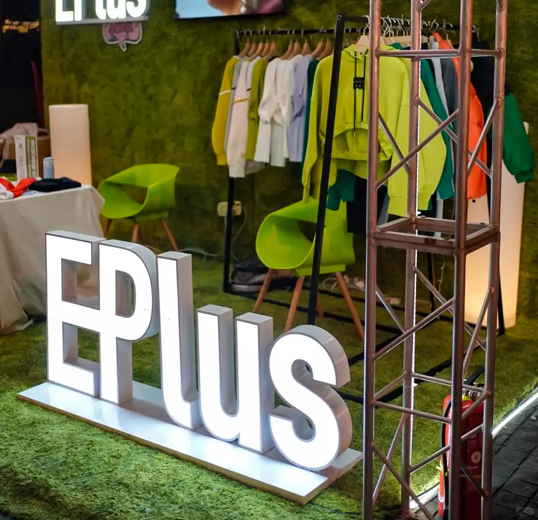 C-1-LED Facelit Letter (4)