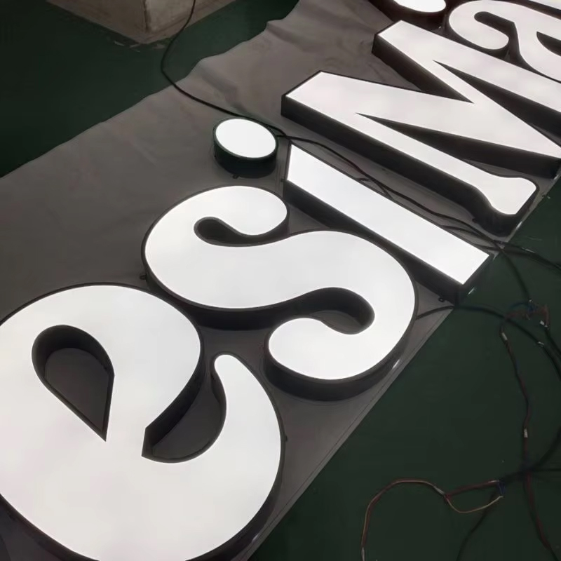 LED Facelit Letter (5).jpg