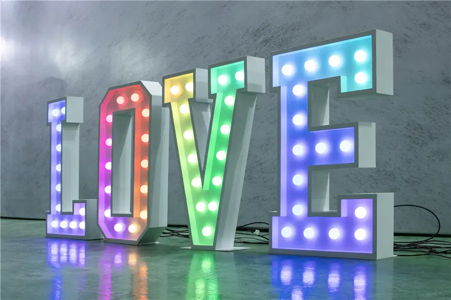 04 MARRY ME Marquee (2)