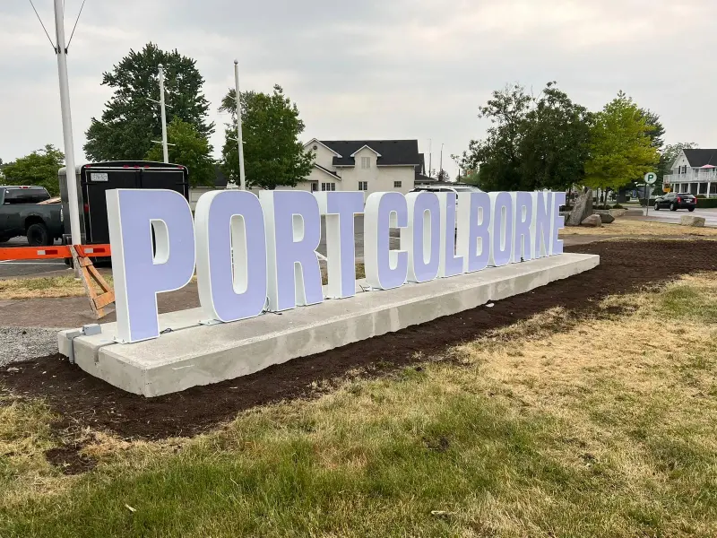 Custom Free Standing Giant LED Letter Big Signage