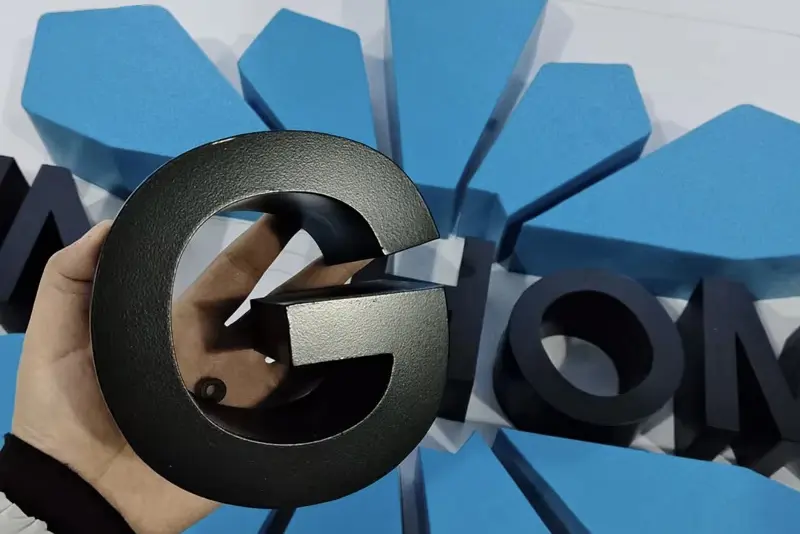 C-2-Metal Letter Sign (4)