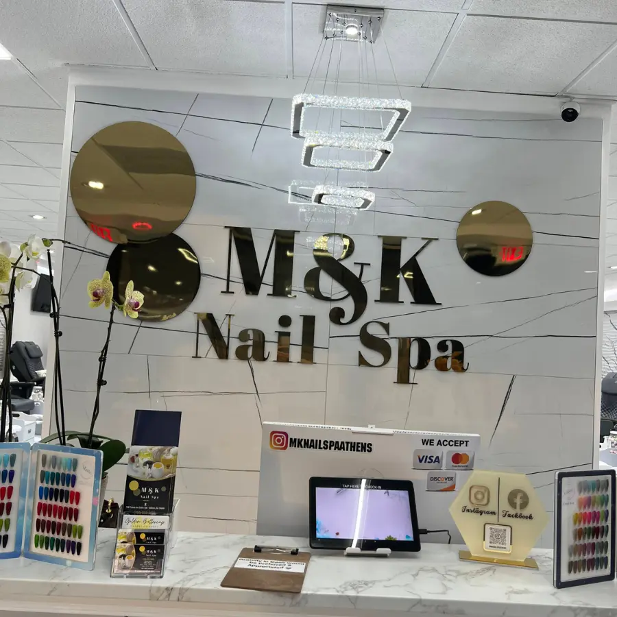 Customer Returns (8)